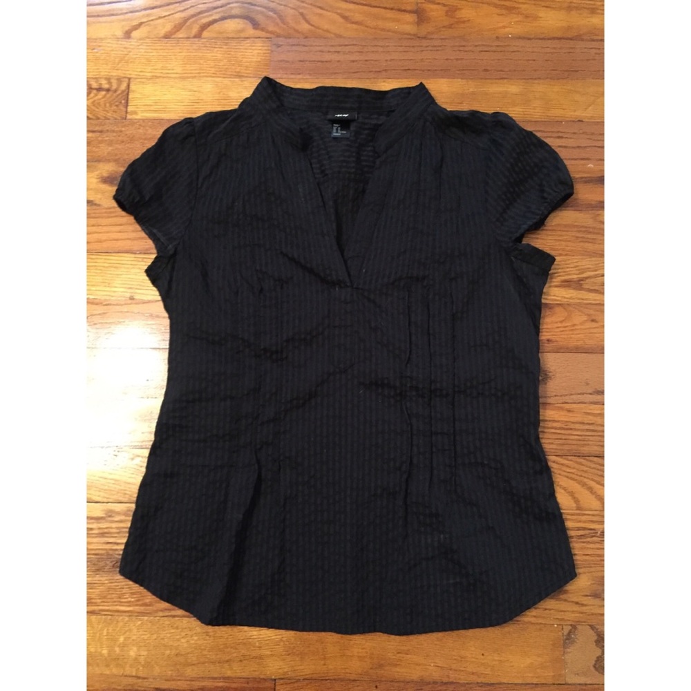 Black pinstripe H&M shirt work business interview
